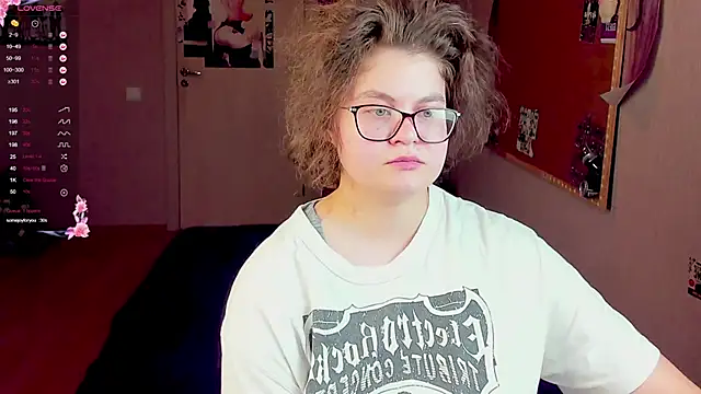 Snapshot of Sashy_Way chatting on 01.12.25 Sashy Way online show from 01.12.25