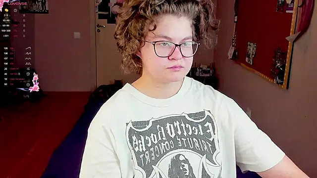 Snapshot of Sashy_Way chatting on 01.23.25 Sashy Way online show from 01.23.25