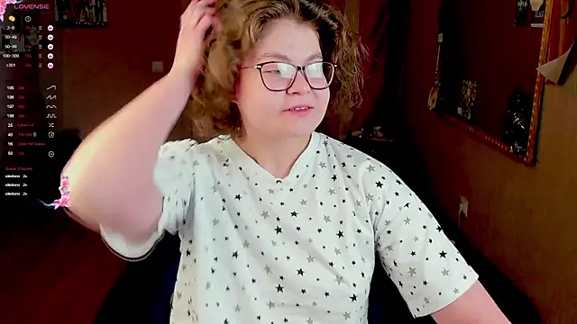 Snapshot of Sashy_Way chatting on 03.10.25 Sashy Way online show from 03.10.25