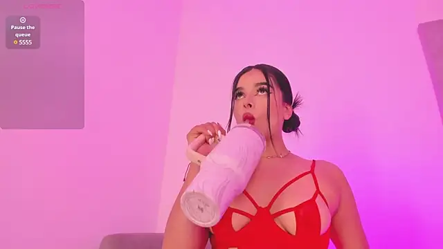 Snapshot of kaylarossi chatting on 01.29.25 kaylarossi online show from 01.29.25