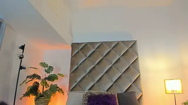 Snapshot of kaylarossi chatting on 01.10.26 kaylarossi online show from 01.10.26