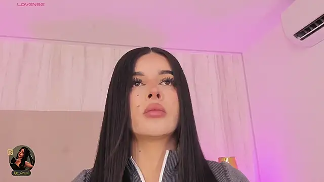 kaylarossi online show from 05.13.26