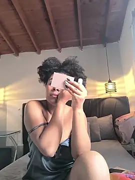 EmmilyBrant online show from 04.19.26