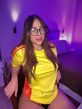Snapshot of Condes_carmen chatting on 06.28.26 Condes carmen online show from 06.28.26