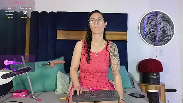 Snapshot of Andromeda-jade chatting on 07.27.26 Andromeda-jade online show from 07.27.26