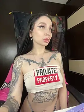 Molly  Moon online show from 02.13.26