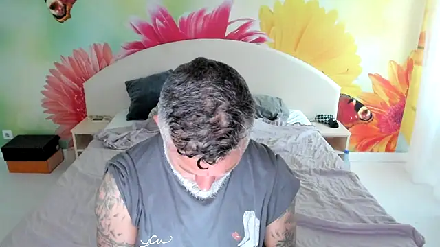 BlowMyXXL online show from 11.10.25