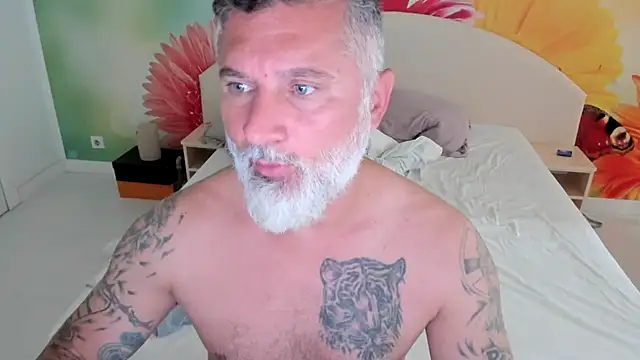 BlowMyXXL online show from 11.15.25