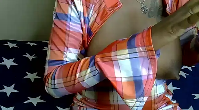 Snapshot of Skinny_m chatting on 03.18.25 Skinny m online show from 03.18.25