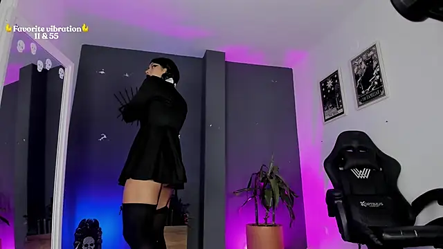 Raven Witch  online show from 06.27.26