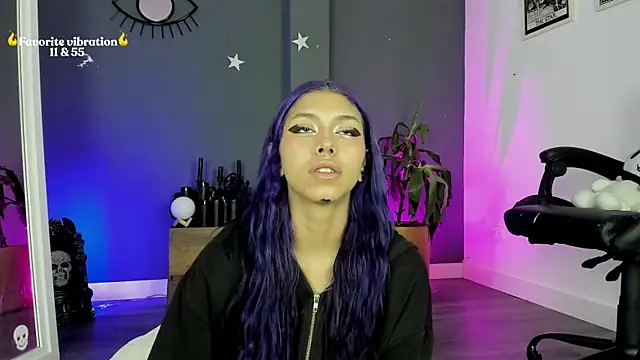 Raven Witch  online show from 08.02.26