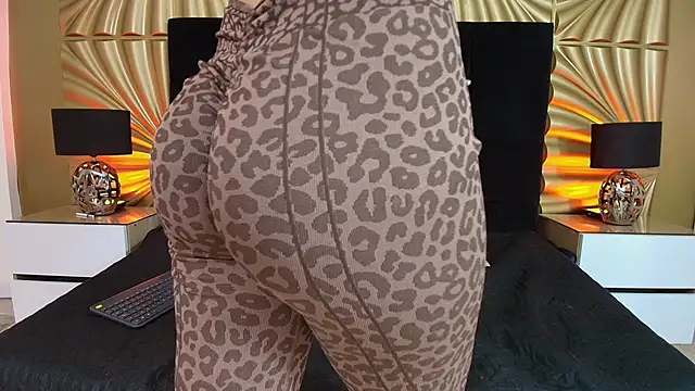 emmily keller19 online show from 02.24.26