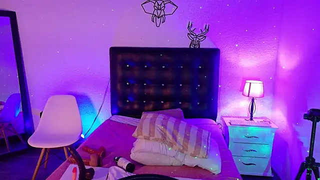 Cuckold lover69 online show from 02.12.25