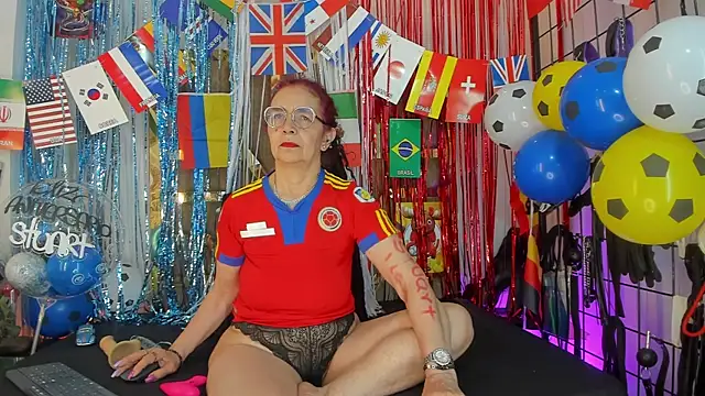 agatha ross26 online show from 06.27.26