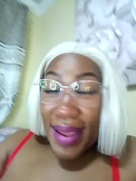 Snapshot of Puneee_Lucee chatting on 12.24.24 Puneee Lucee online show from 12.24.24