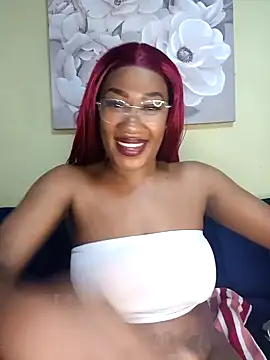 Snapshot of Puneee_Lucee chatting on 01.02.25 Puneee Lucee online show from 01.02.25