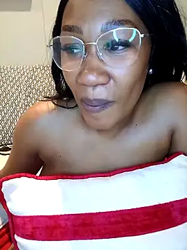 Snapshot of Puneee_Lucee chatting on 01.13.25 Puneee Lucee online show from 01.13.25