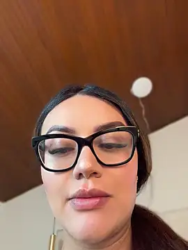 Snapshot of Miss_ary chatting on 06.04.26 Miss ary online show from 06.04.26