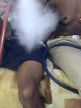 Snapshot of MixedItem chatting on 10.21.25 MixedItem online show from 10.21.25