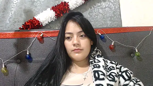 Snapshot of Alisha_99 chatting on 12.05.24 Alisha 99 online show from 12.05.24