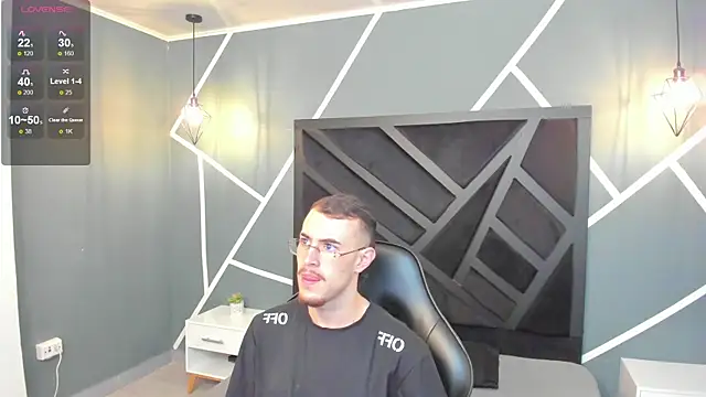 CodyWalkerR online show from 09.19.25