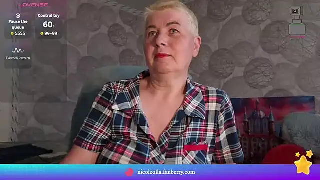 NicoleOlla online show from 05.01.26