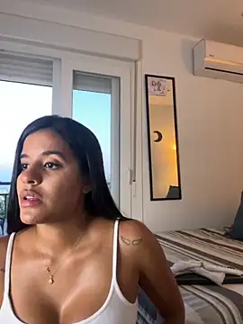 EmelyRogers online show from 10.07.25