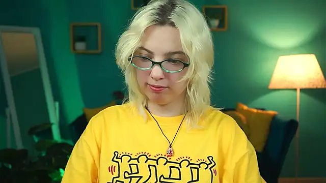 Snapshot of RocKStone_ chatting on 01.27.25 RocKStone online show from 01.27.25