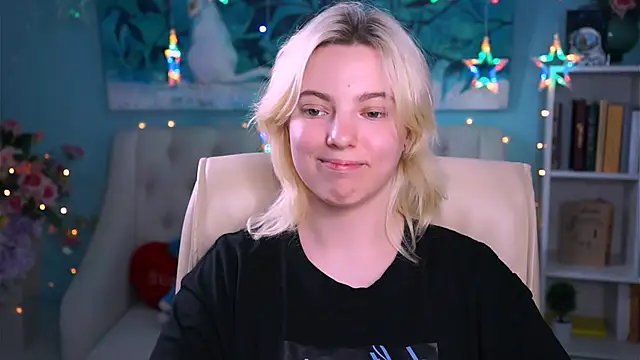 Snapshot of RocKStone_ chatting on 02.04.25 RocKStone online show from 02.04.25