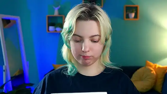 Snapshot of RocKStone_ chatting on 02.15.25 RocKStone online show from 02.15.25