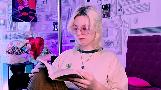 Snapshot of RocKStone_ chatting on 02.26.25 RocKStone online show from 02.26.25