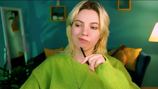 Snapshot of RocKStone_ chatting on 03.19.25 RocKStone online show from 03.19.25