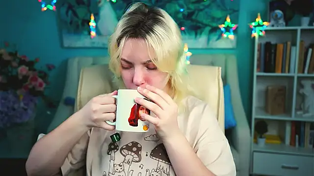 Snapshot of RocKStone_ chatting on 03.22.25 RocKStone online show from 03.22.25