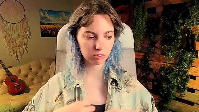 Snapshot of RocKStone_ chatting on 09.14.25 RocKStone online show from 09.14.25