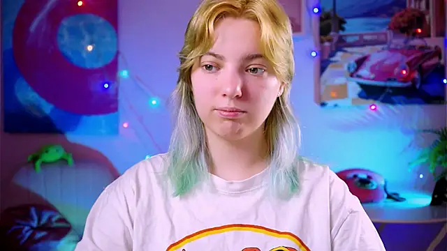 Snapshot of RocKStone_ chatting on 11.11.25 RocKStone online show from 11.11.25