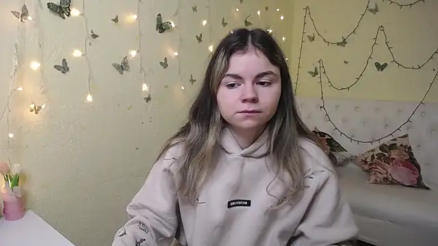 TinaRedly online show from 03.16.26