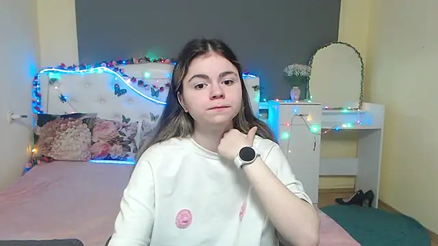 TinaRedly online show from 05.03.26