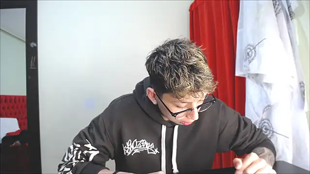 Snapshot of _Thomas_hot_ chatting on 01.23.25 Thomas hot online show from 01.23.25