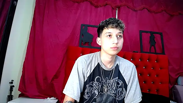 Snapshot of _Thomas_hot_ chatting on 03.14.25 Thomas hot online show from 03.14.25