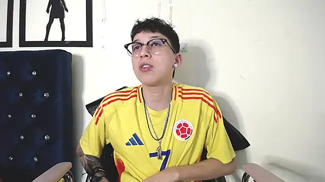  Thomas hot  online show from 09.10.25