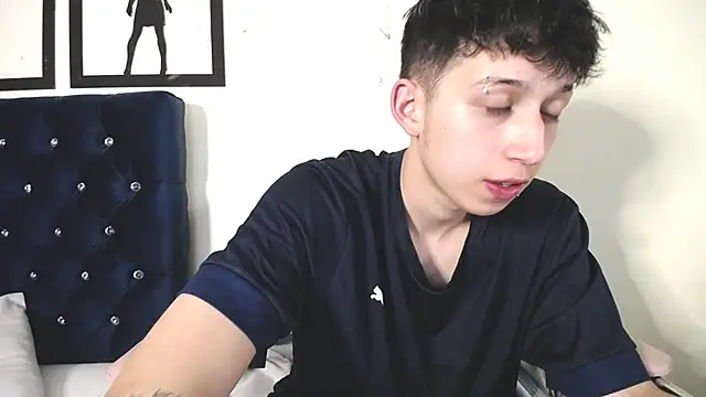 Snapshot of _Thomas_hot_ chatting on 10.01.25 Thomas hot online show from 10.01.25