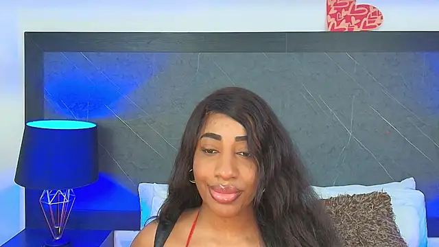 Snapshot of charlottebrowns_ chatting on 01.09.25 charlottebrowns online show from 01.09.25