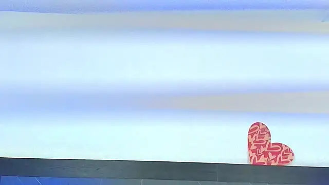 Snapshot of charlottebrowns_ chatting on 01.11.25 charlottebrowns online show from 01.11.25