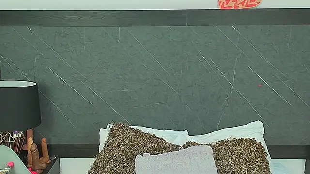 Snapshot of charlottebrowns_ chatting on 01.25.25 charlottebrowns online show from 01.25.25