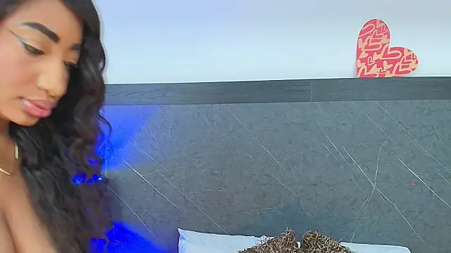 Snapshot of charlottebrowns_ chatting on 02.28.25 charlottebrowns online show from 02.28.25