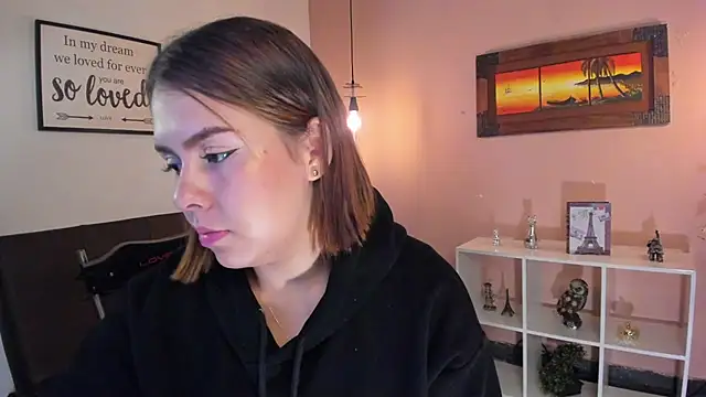 ArianaBaker online show from 02.18.25