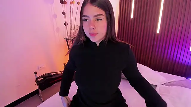 ArianaBaker online show from 04.21.26
