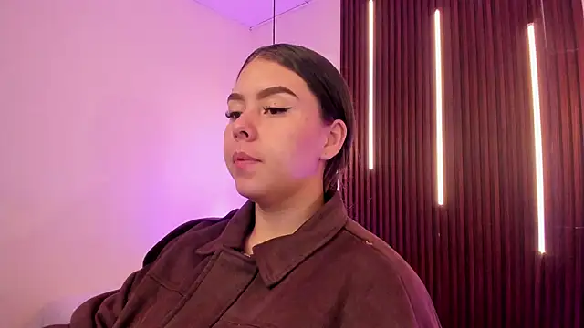ArianaBaker online show from 06.04.26