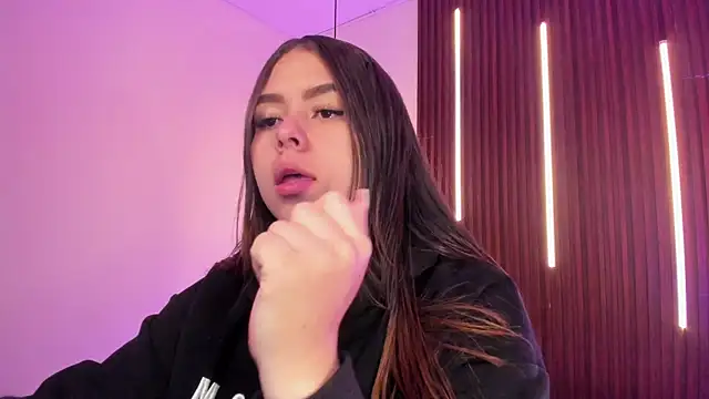 ArianaBaker online show from 06.16.26