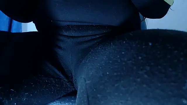 WhorePISSsquirt online show from 09.26.25